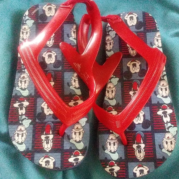 Flip Flops - Picture 3 of 3